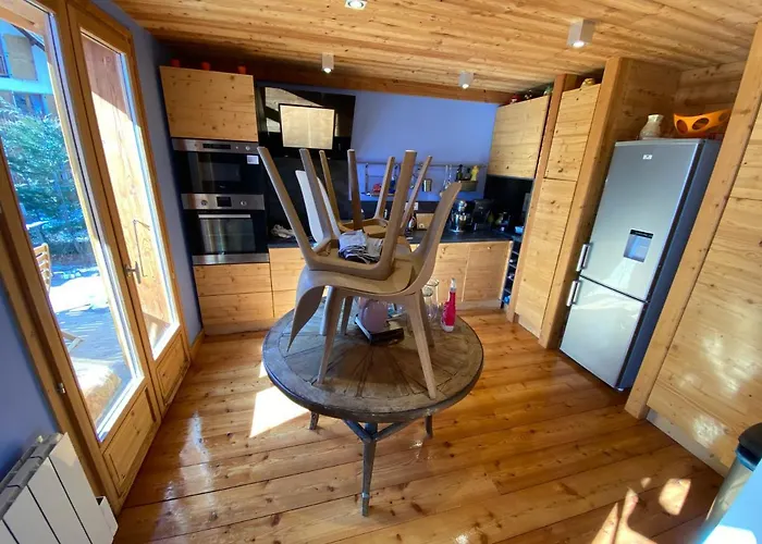 le Serre Barbin : Chalet ensoleillé, tout confort