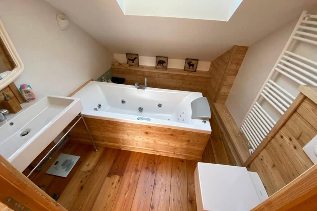 Le Serre Barbin : Ensoleillé, Confort Chalet