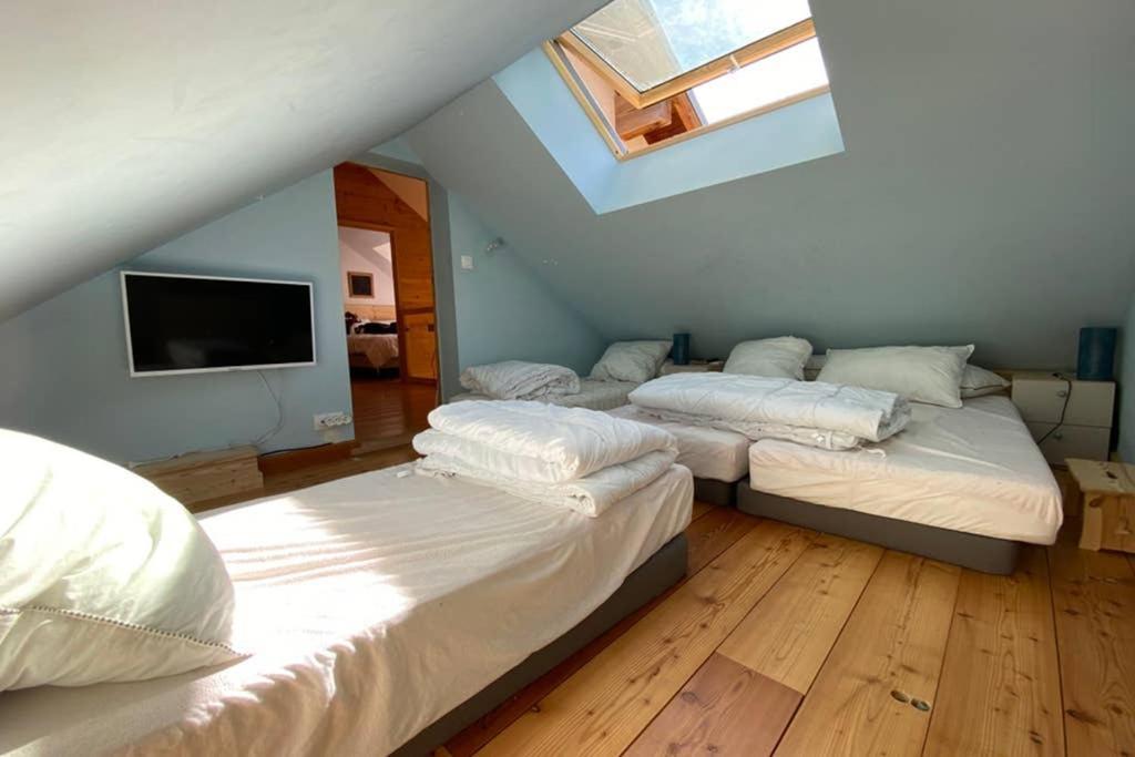 Le Serre Barbin : Ensoleillé, Confort Chalet